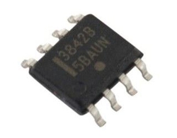 UC3842AD1 PWM kontroller   SO8, SMD