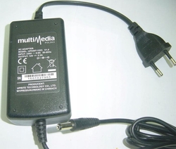 Napáječ Multimedia UP030T-1223, 12V/2,3A spínaný, koncovka 5,5x2,1mm