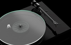 Pro-Ject T1 BT Piano OM5e gramofon